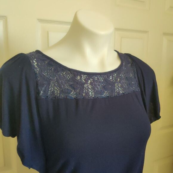 Pair of Motherhood Maternity gathered stretch top sz M - Picture 5 of 10